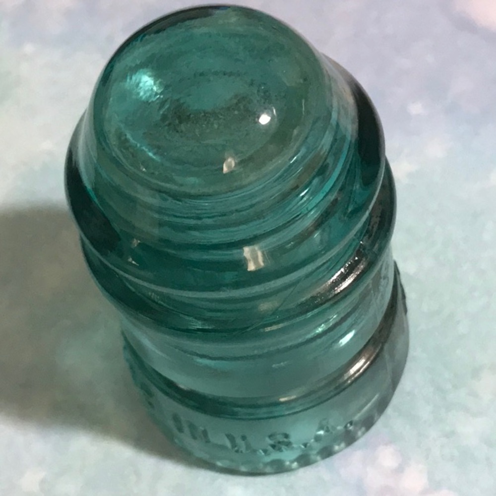 Vintage Hemingray # 12 insulator. Aqua color
